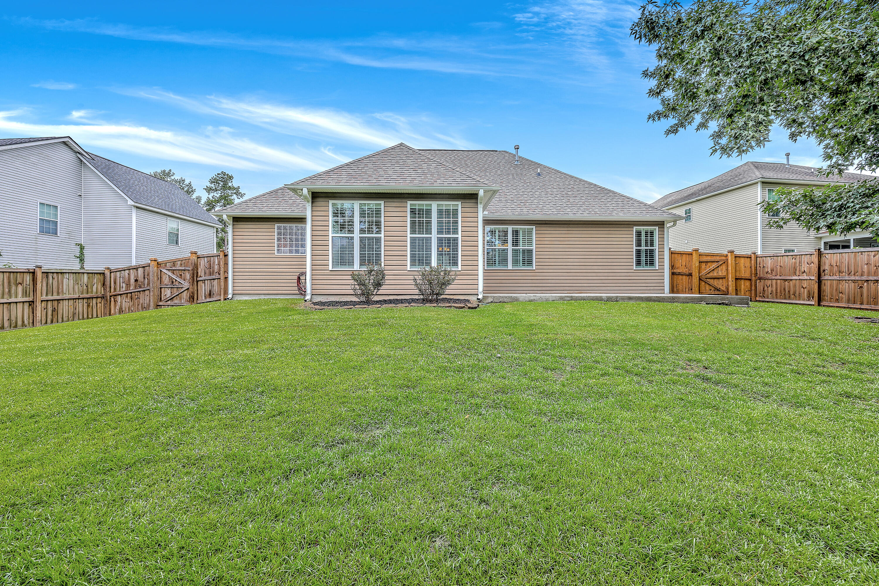 424 Black Horse Road Moncks Corner, SC 29461 - Photo 28 of 34 ZYN_2463_4_5_6_7_8_9