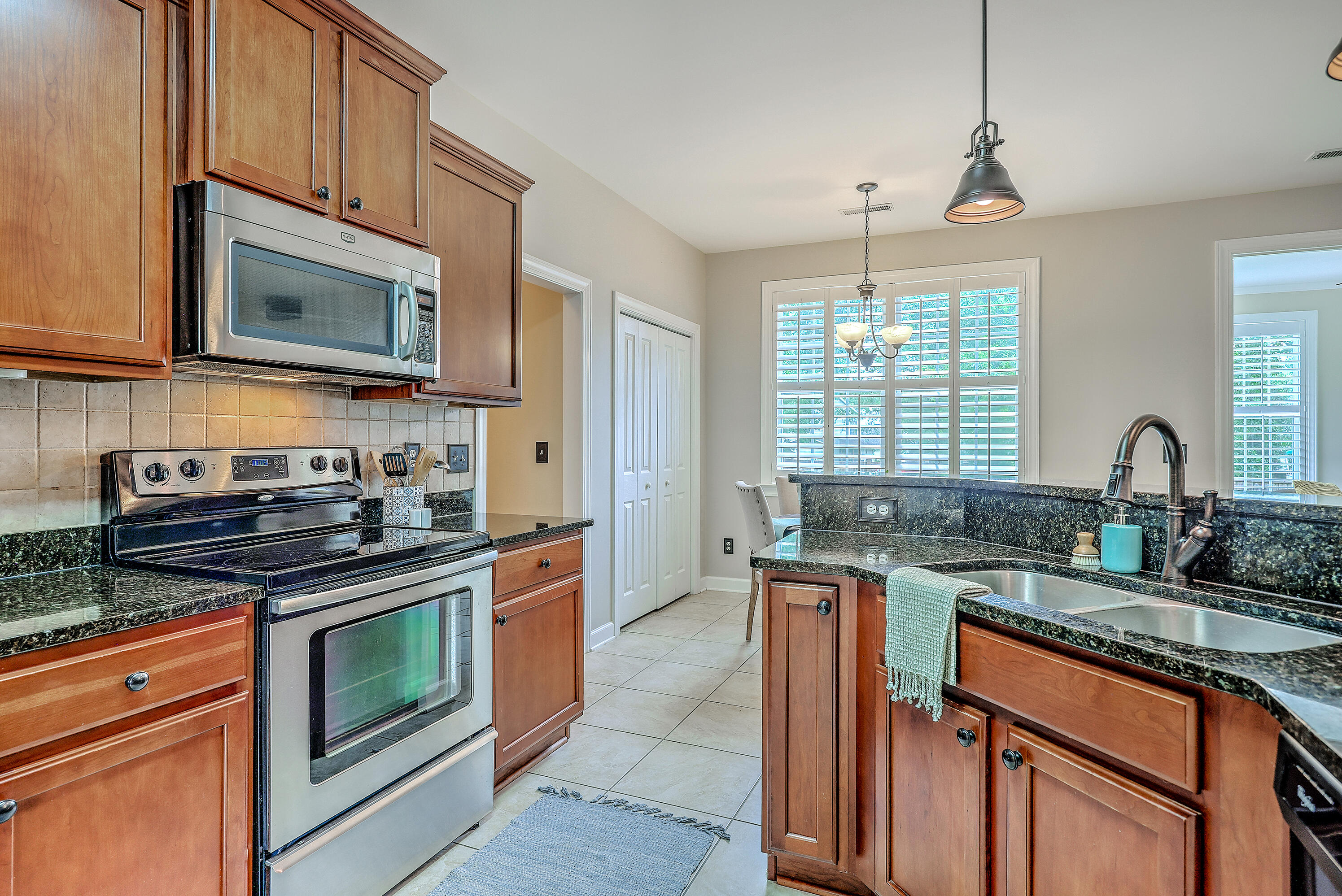 424 Black Horse Road Moncks Corner, SC 29461 - Photo 10 of 34 Kitchen