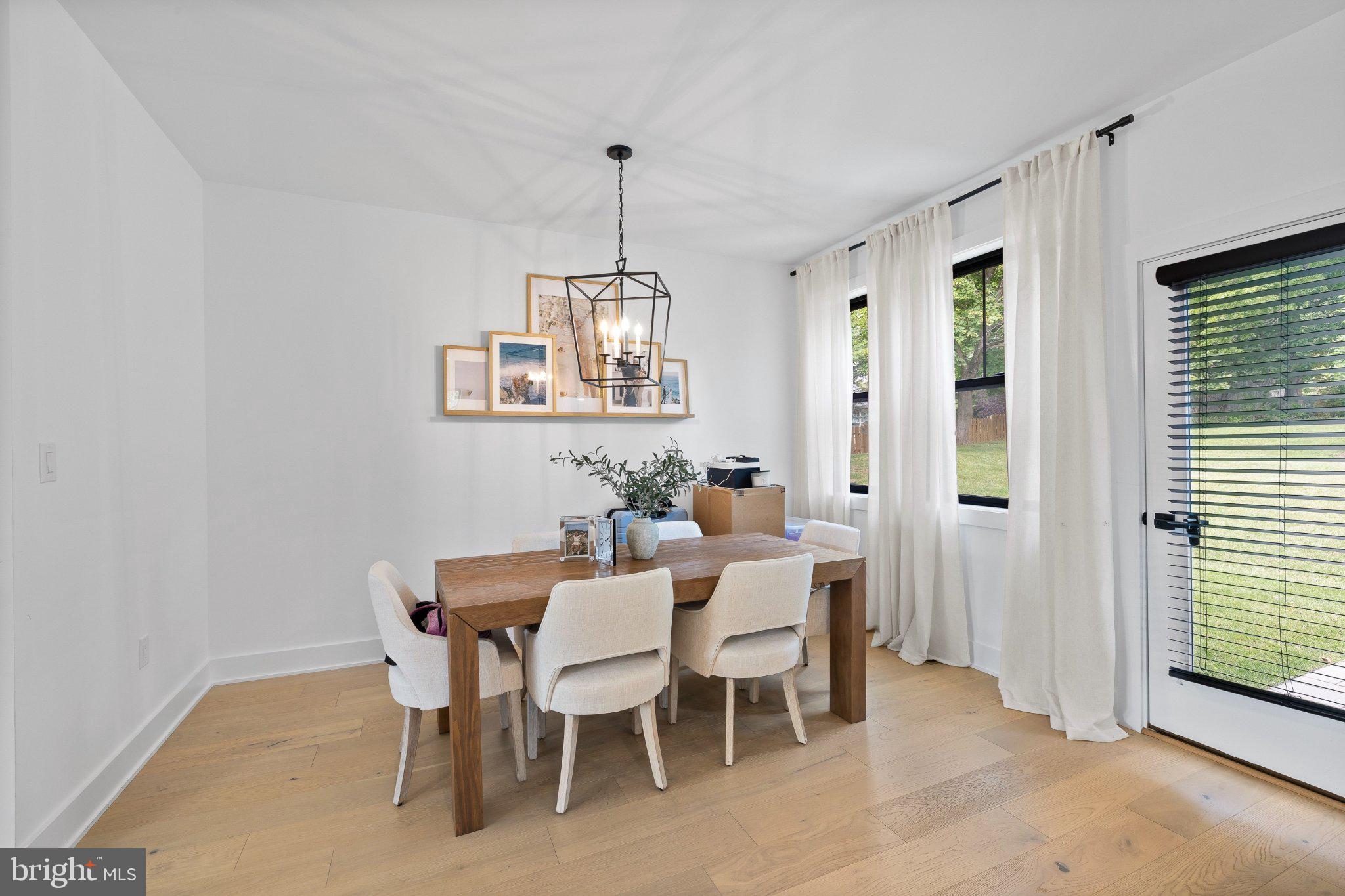 985 Henry Avenue Wayne, PA 19087 - Photo 14 of 28 Bright and airy dining space awaits.