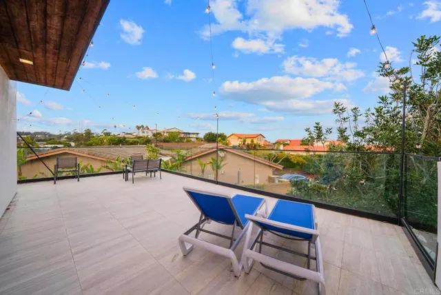 $8,770,000 | 2170 Via Nina, La Jolla, CA 92037