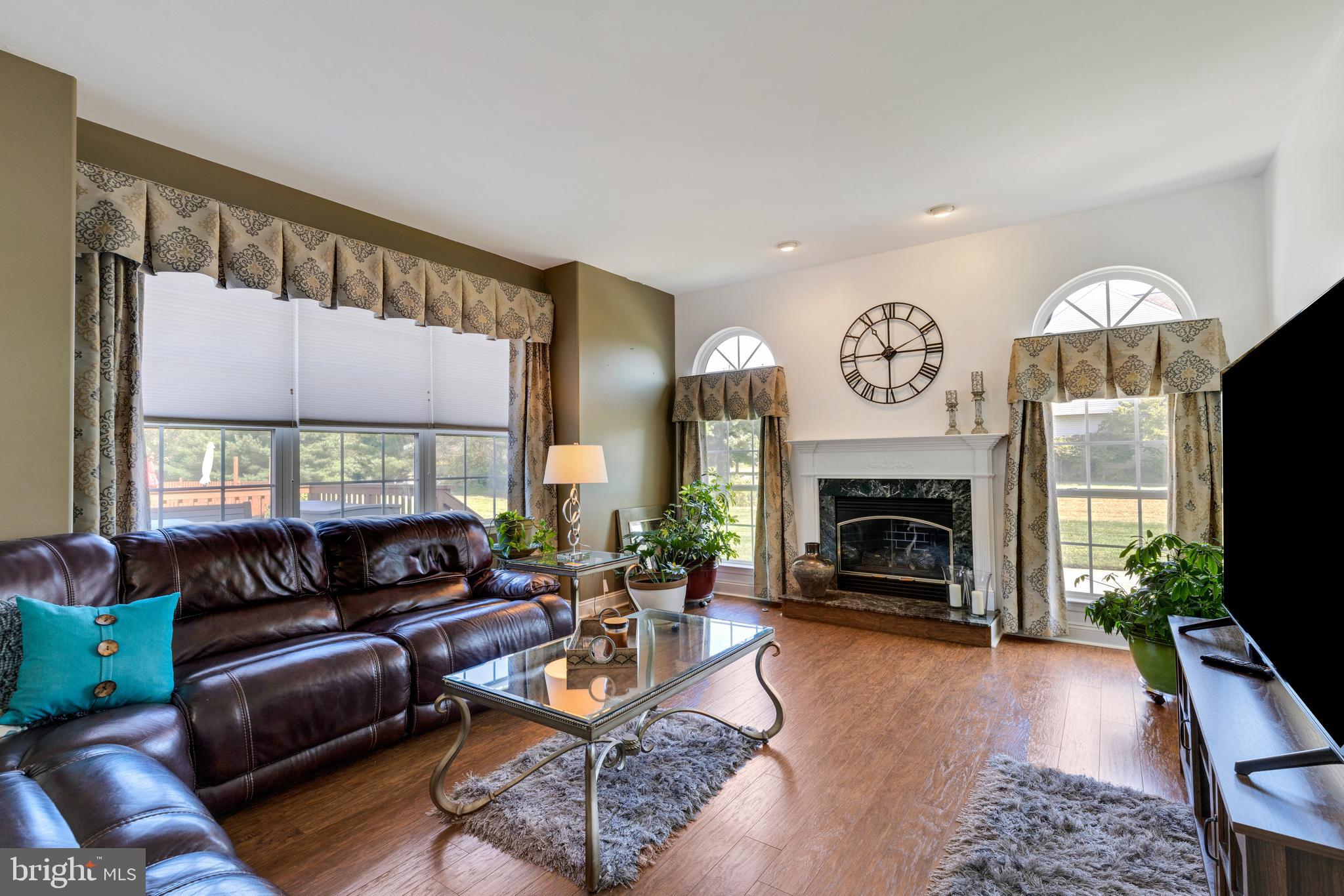 375 Rainey Road Swedesboro, NJ 08085 - Photo 17 of 41 Family Room
