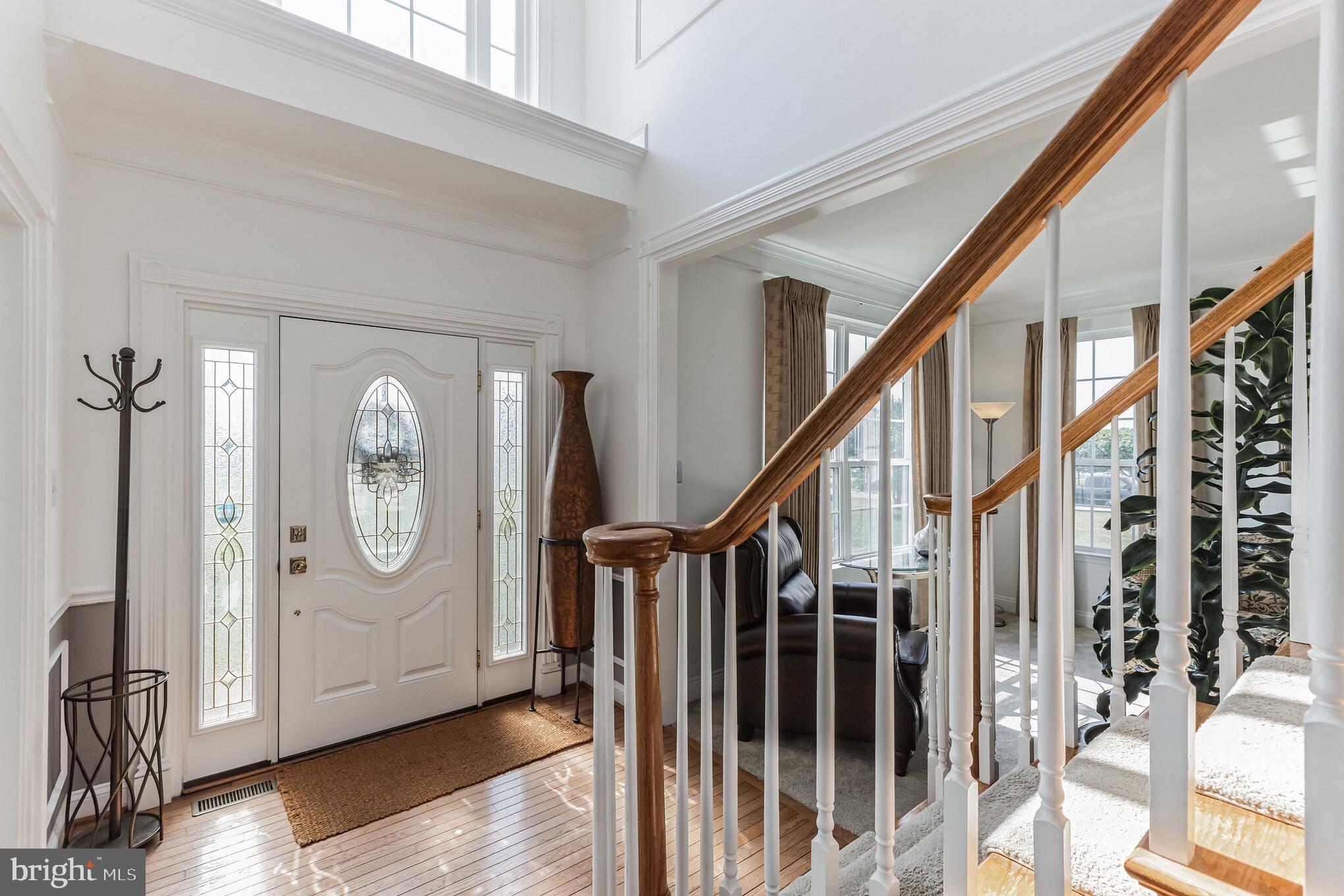 375 Rainey Road Swedesboro, NJ 08085 - Photo 5 of 41 Foyer