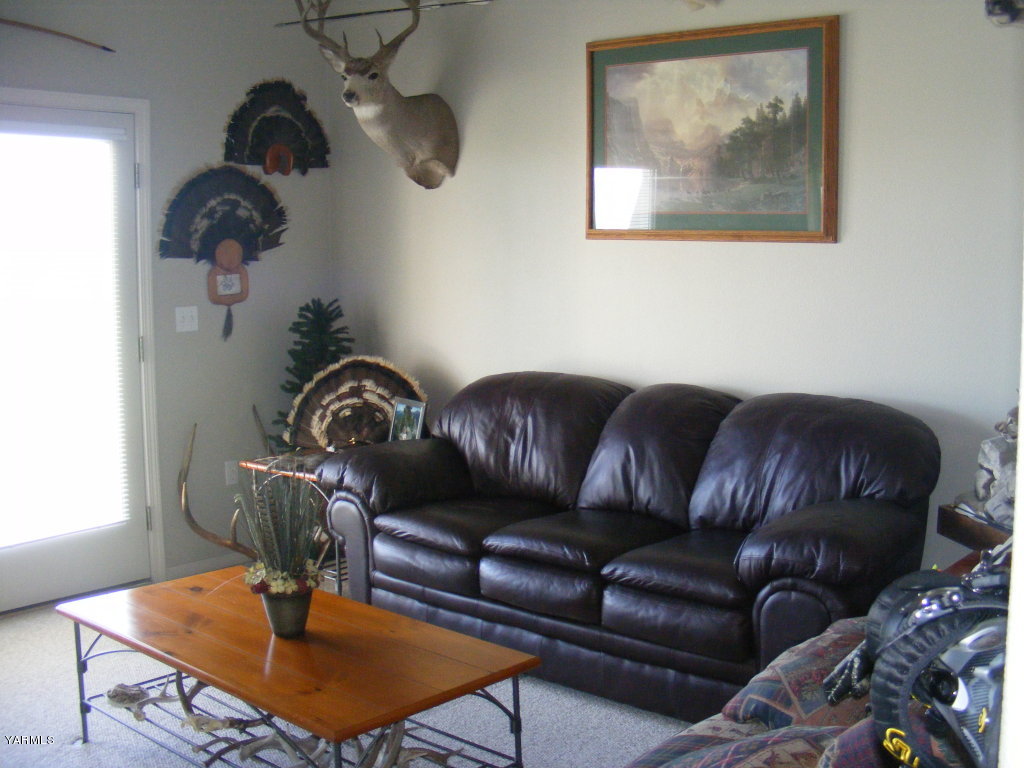 15012 Fisk Road Yakima, WA 98908 - Photo 14 of 23 a view of a dining room with furniture