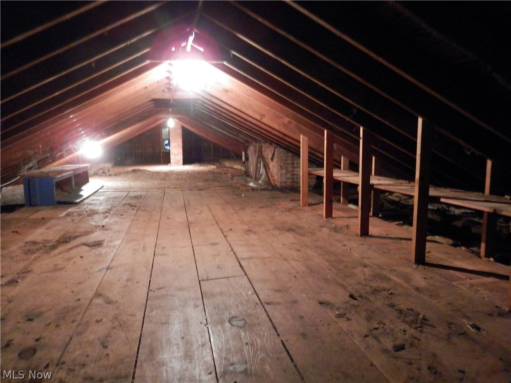 10200 Mayfield Road Chesterland, OH 44026 - Photo 26 of 37