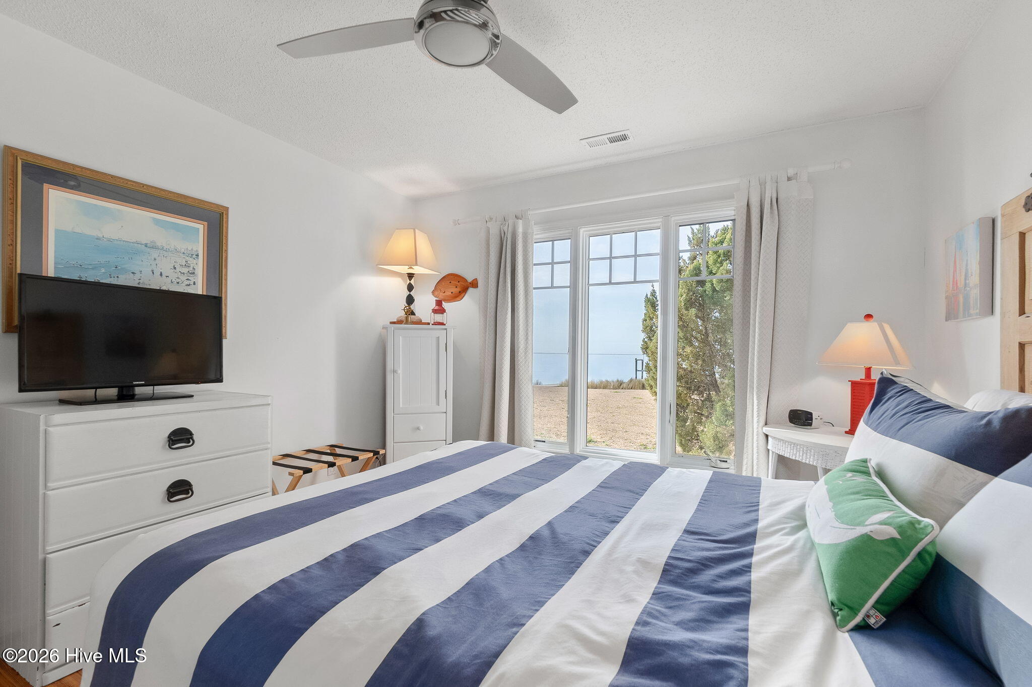 1528 Island Road Harkers Island, NC 28531 - Photo 22 of 79 Bedroom 2