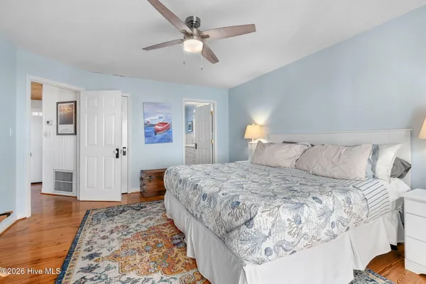 $975,000 | 1528 Island Road, Harkers Island, NC 28531