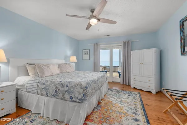 $975,000 | 1528 Island Road, Harkers Island, NC 28531