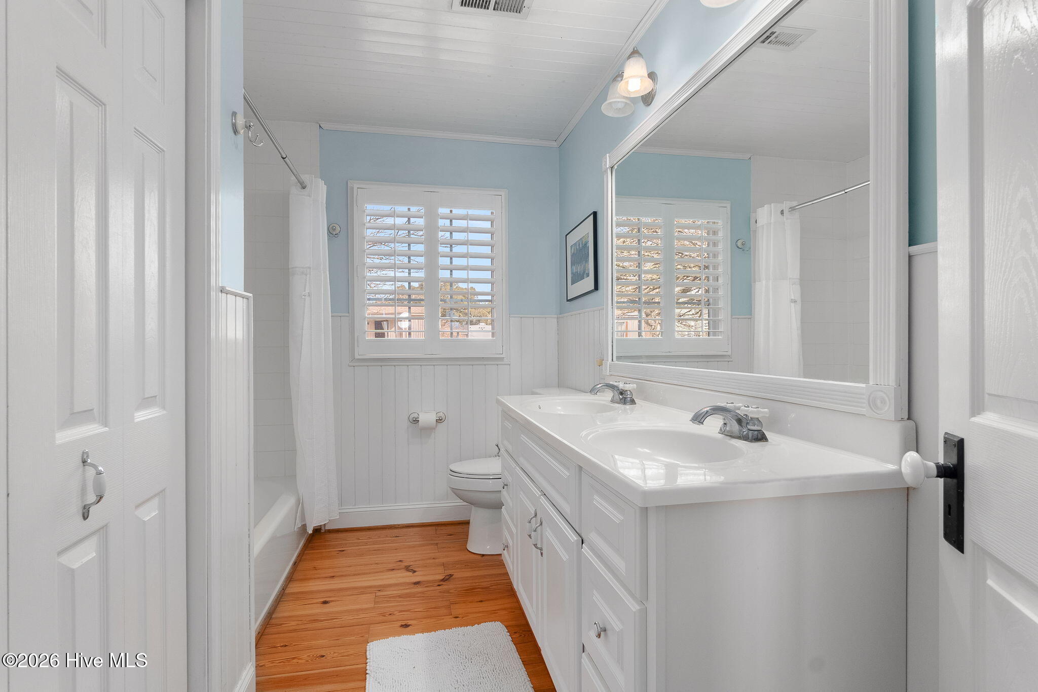 1528 Island Road Harkers Island, NC 28531 - Photo 29 of 79 Master Bath