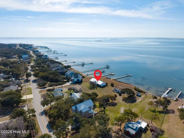 $975,000 | 1528 Island Road, Harkers Island, NC 28531