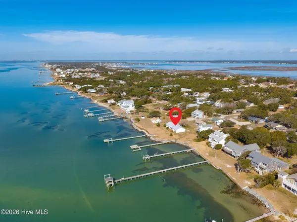 $975,000 | 1528 Island Road, Harkers Island, NC 28531