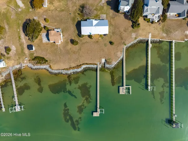 $975,000 | 1528 Island Road, Harkers Island, NC 28531