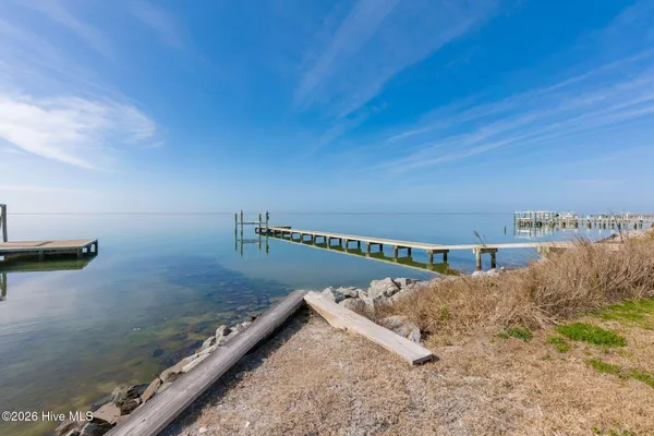 $975,000 | 1528 Island Road, Harkers Island, NC 28531
