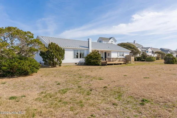 $975,000 | 1528 Island Road, Harkers Island, NC 28531