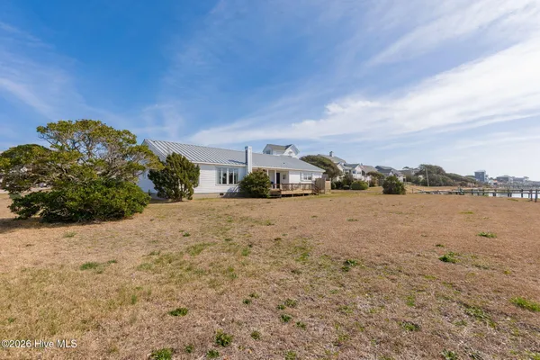 $975,000 | 1528 Island Road, Harkers Island, NC 28531