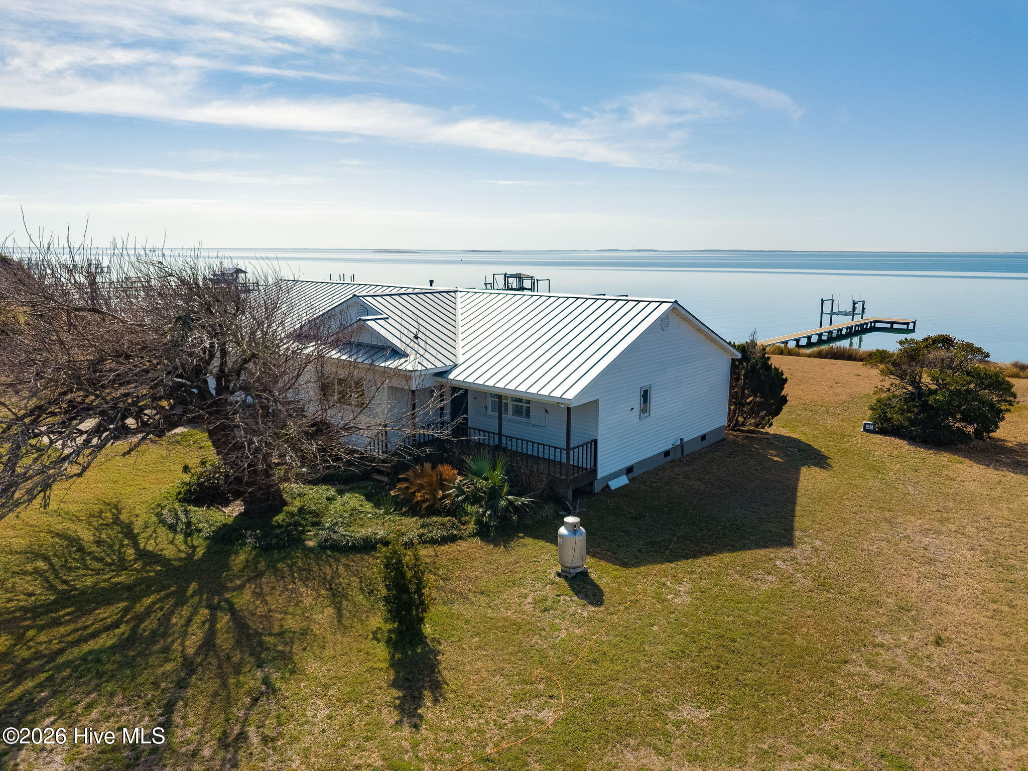 1528 Island Road Harkers Island, NC 28531 - Photo 9 of 79 Front