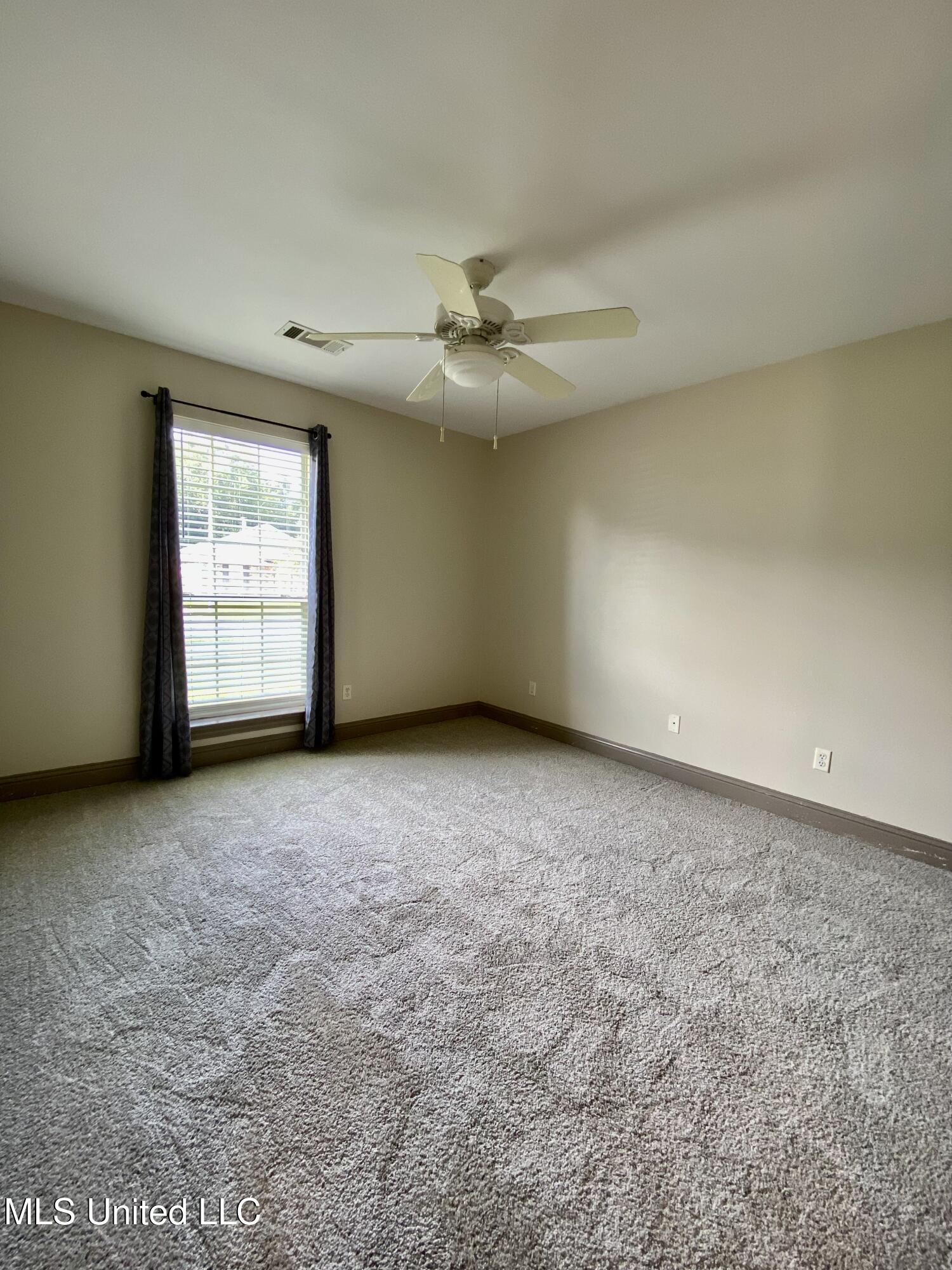 121 Teddy Lane Picayune, MS 39466 - Photo 16 of 21 16, IMG_5048