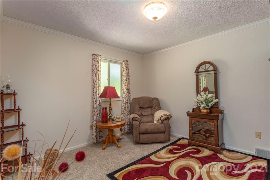 11 Acorn Road Asheville, NC 28804 - Photo 14 of 24 Gallery Image 14