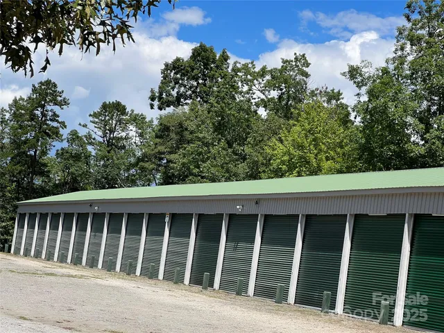 a view of a lake from a yard