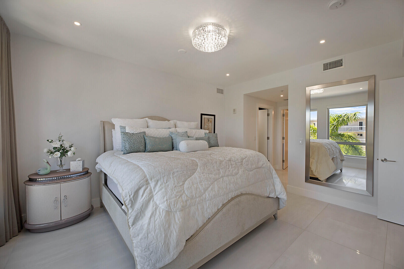 327 East Royal Palm Road, Unit 303 Boca Raton, FL 33432 - Photo 28 of 57 40_327_E_Royal_Palm_Rd_30340_mls