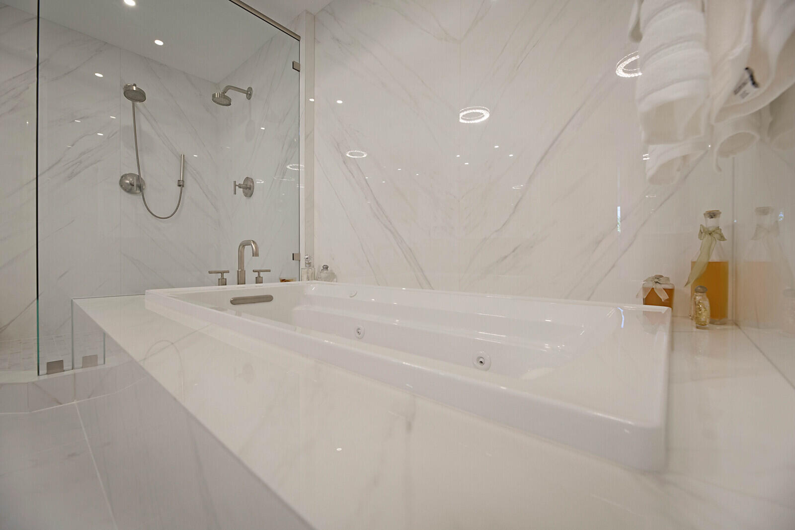 327 East Royal Palm Road, Unit 303 Boca Raton, FL 33432 - Photo 31 of 57 43_327_E_Royal_Palm_Rd_30343_mls