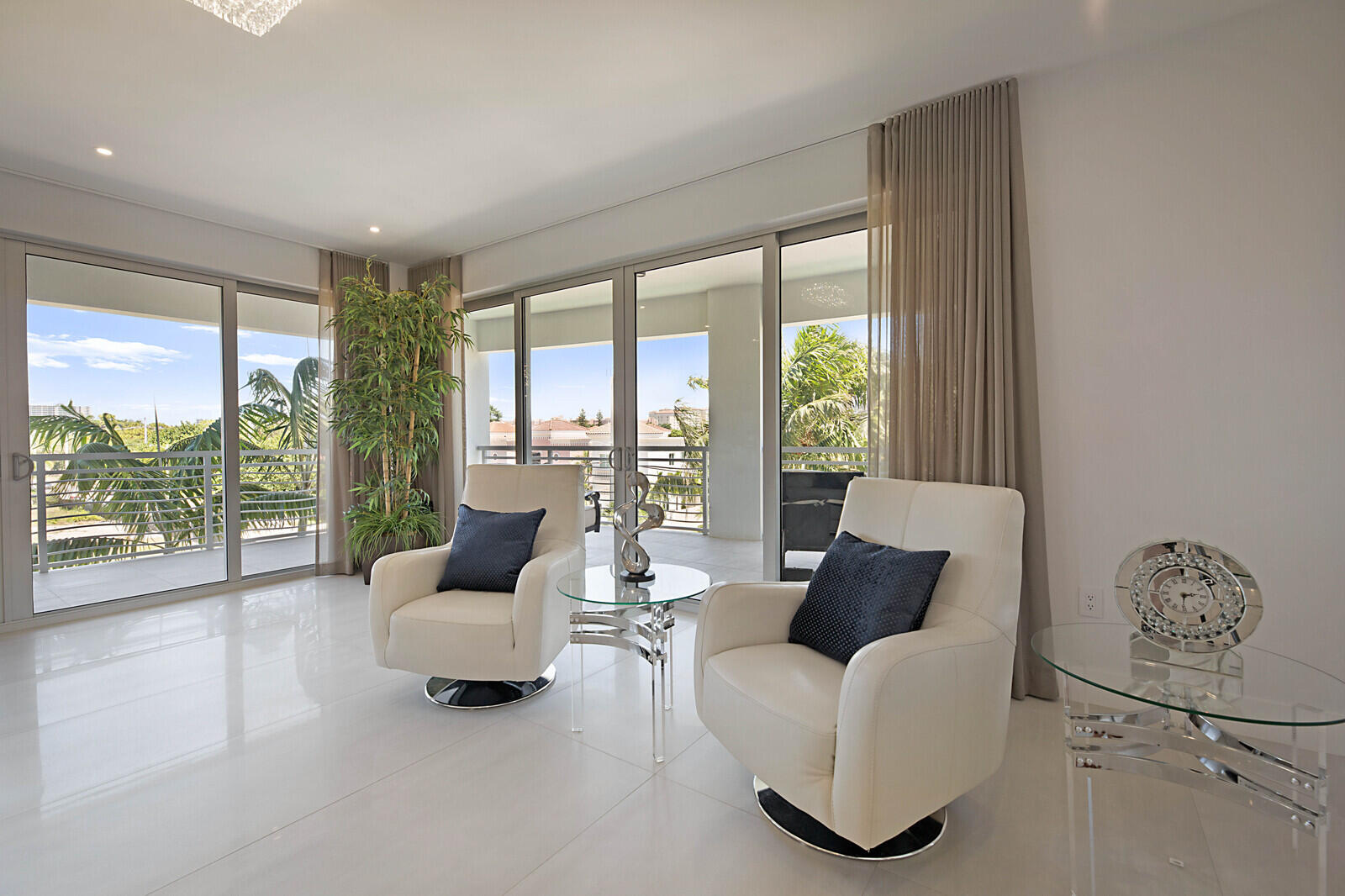 327 East Royal Palm Road, Unit 303 Boca Raton, FL 33432 - Photo 9 of 57 09_327_E_Royal_Palm_Rd_3039_mls