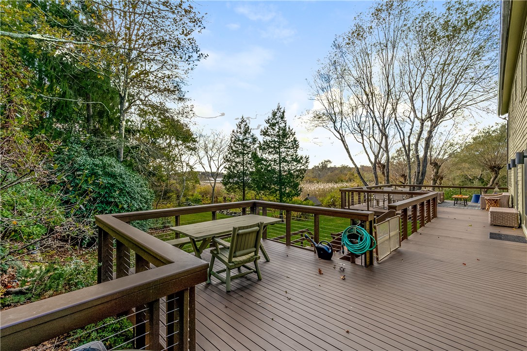 30 Hazard Road Newport, RI 02840 - Photo 36 of 46