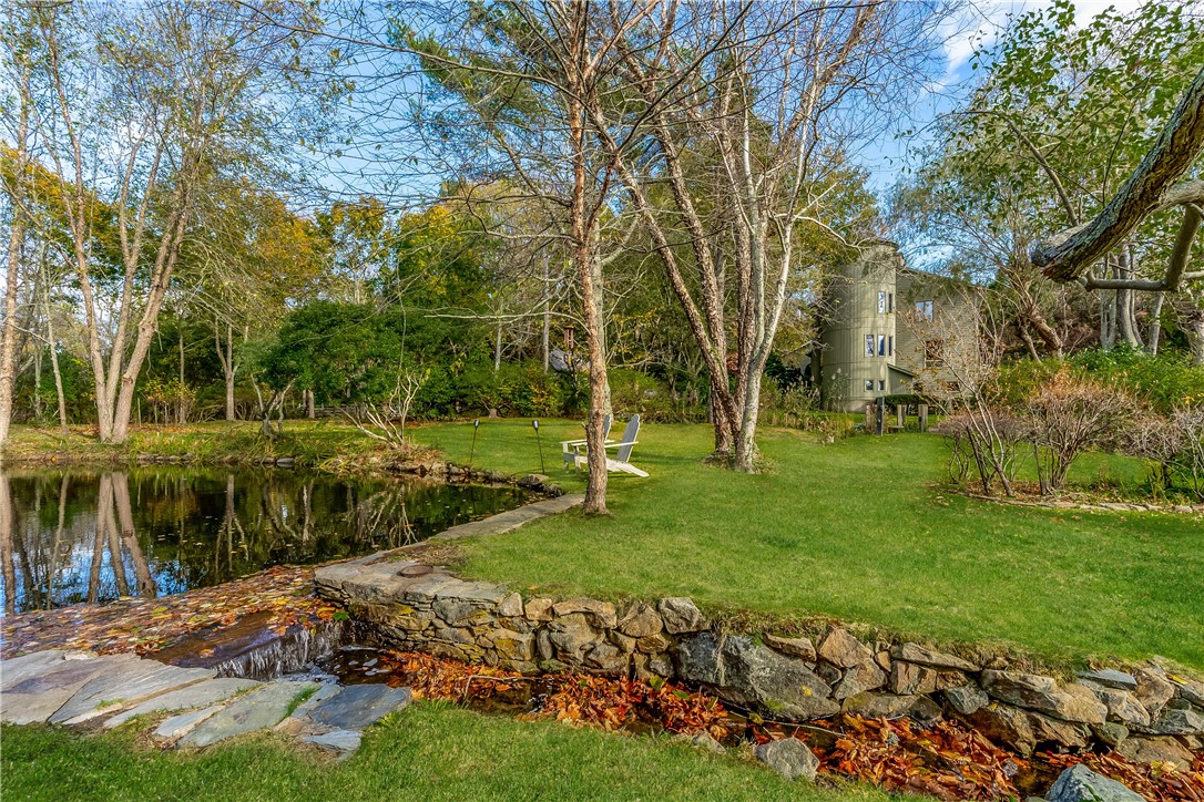 30 Hazard Road Newport, RI 02840 - Photo 39 of 46