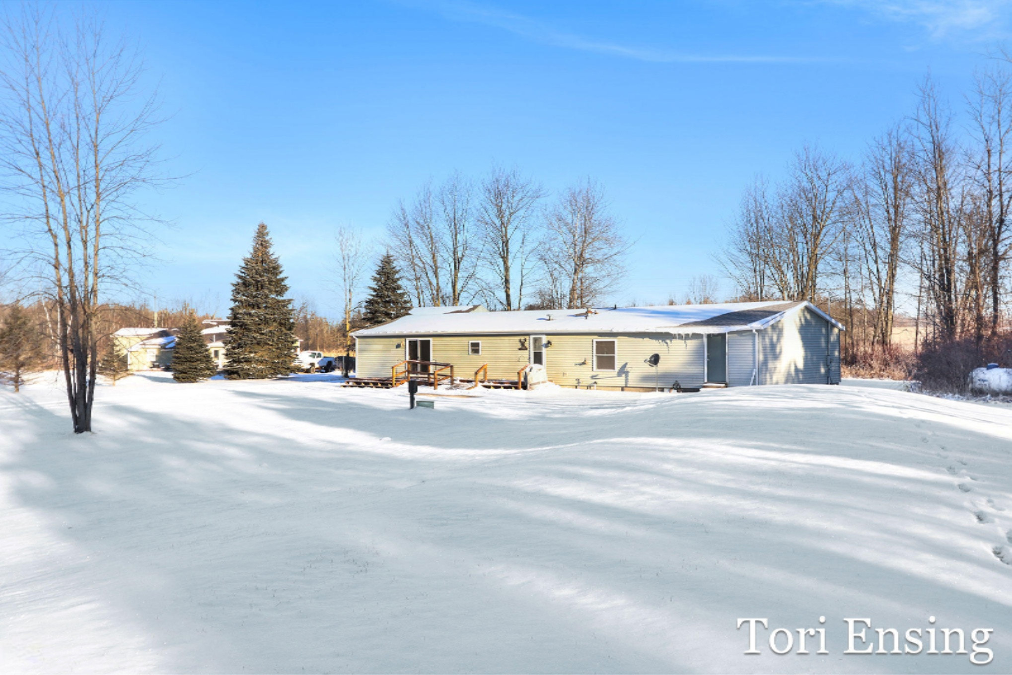 1341 West Church Road Edmore, MI 48829 - Photo 10 of 11 IMG_8536_1