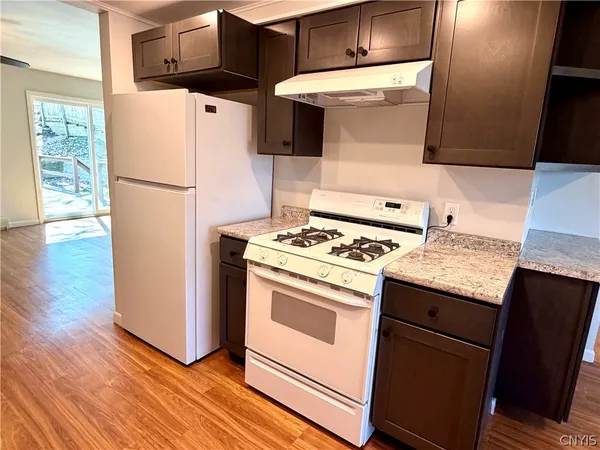 $2,200 | 14 Pond Path, Oswego, NY 13126