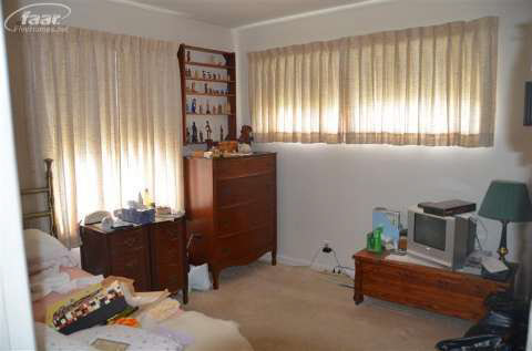 3409 Miller Road Flint, MI 48503 - Photo 13 of 21 20372801-12.JPG