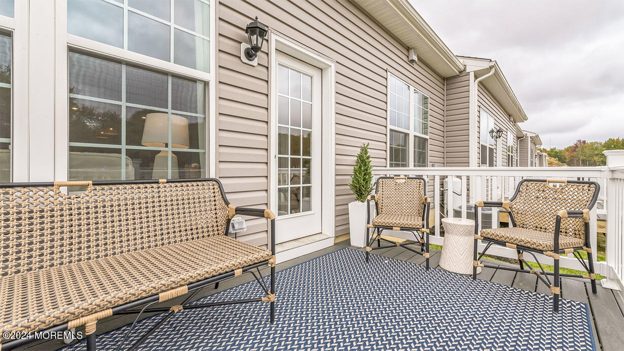 33 Victoria Gdns Square Neptune, NJ 07753 - Photo 14 of 29 20