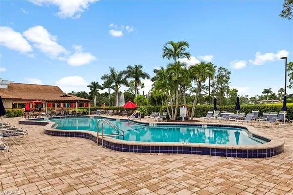$1,600 | 200 Palm Drive, Unit 7R, Naples, FL 34112