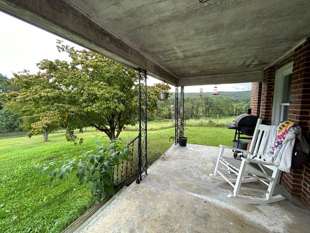 183 Gunton Park Road Max Meadows, VA 24360 - Photo 40 of 51 Gallery Image 40