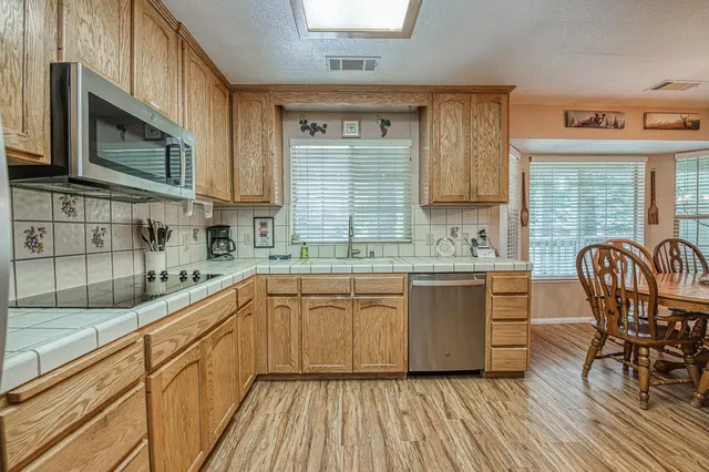 $849,000 | 41228 Heartwood, Shaver Lake, CA 93664