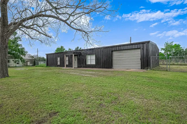 $350,000 | 8017 Colorado Street, East Bernard, TX 77435
