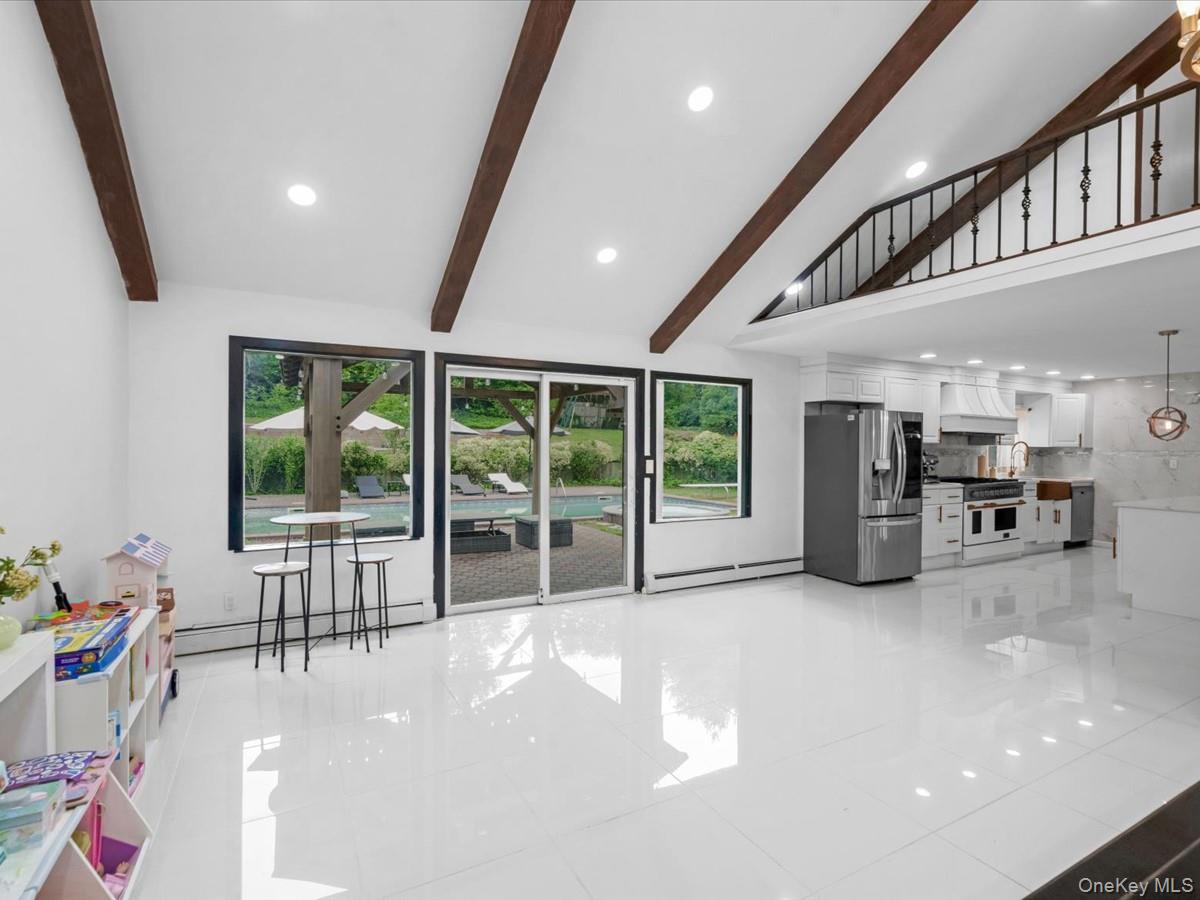 234 Town Line Road Commack, NY 11725 - Photo 4 of 30 Gallery Image 4