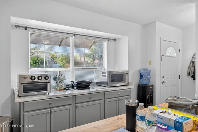 $260,000 | 7613 Chelmsford Drive, Jacksonville, FL 32244