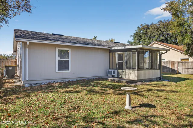 $260,000 | 7613 Chelmsford Drive, Jacksonville, FL 32244