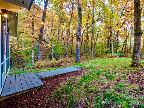 $567,000 | 359 Rainbow Lake Drive, Brevard, NC 28712