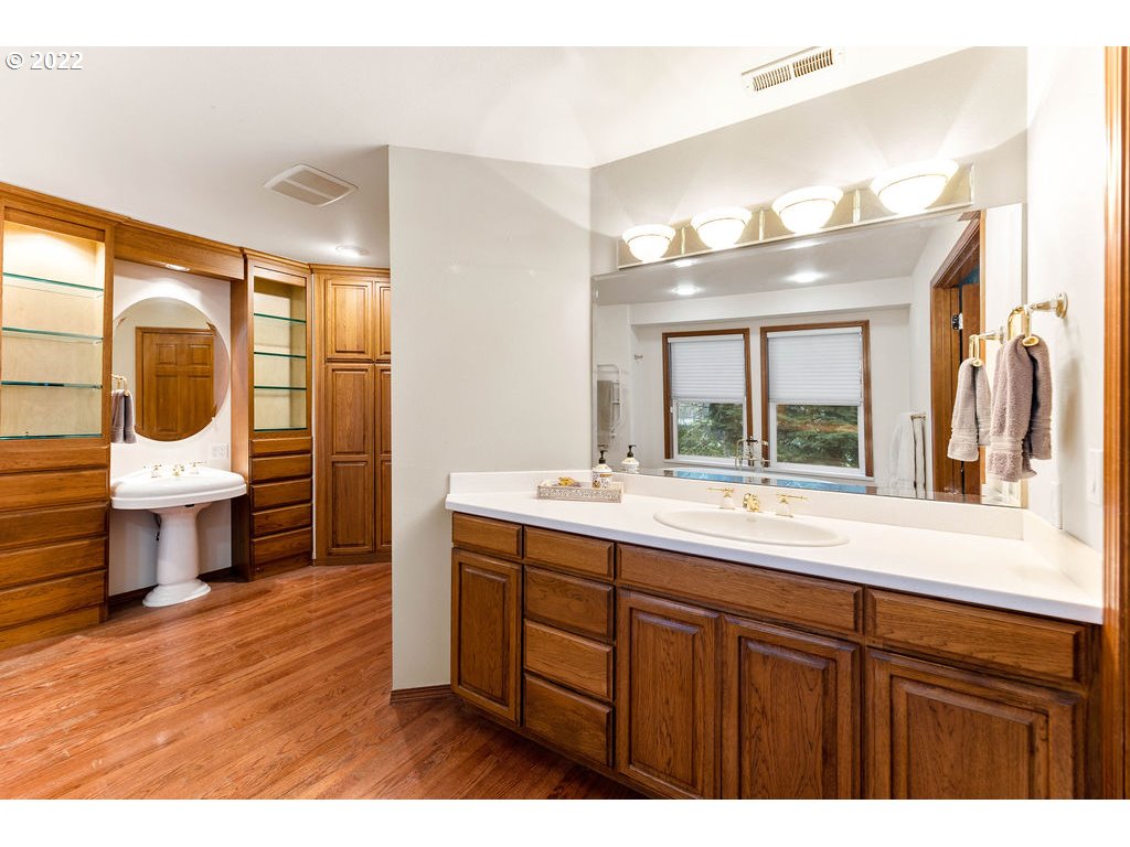 20010 Southeast 3rd Circle Camas, WA 98607 - Photo 24 of 28 a bathroom with a sink and a mirror