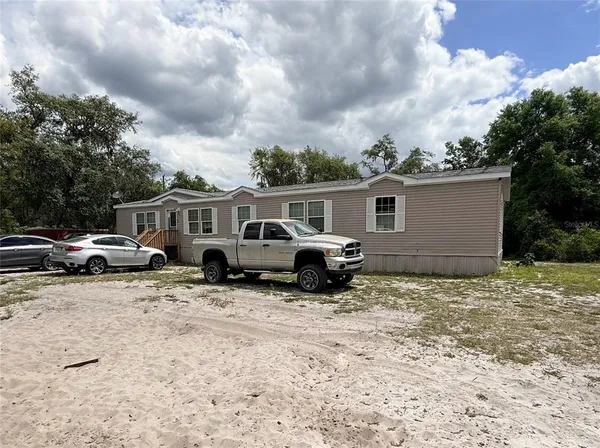 $149,900 | 21520 Southeast 147th Lane, Umatilla, FL 32784