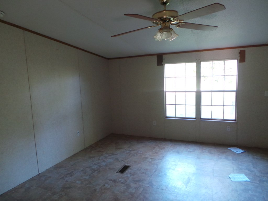 1011 Alexander Myers Road Florence, MS 39073 - Photo 6 of 10 BEDROOM 1