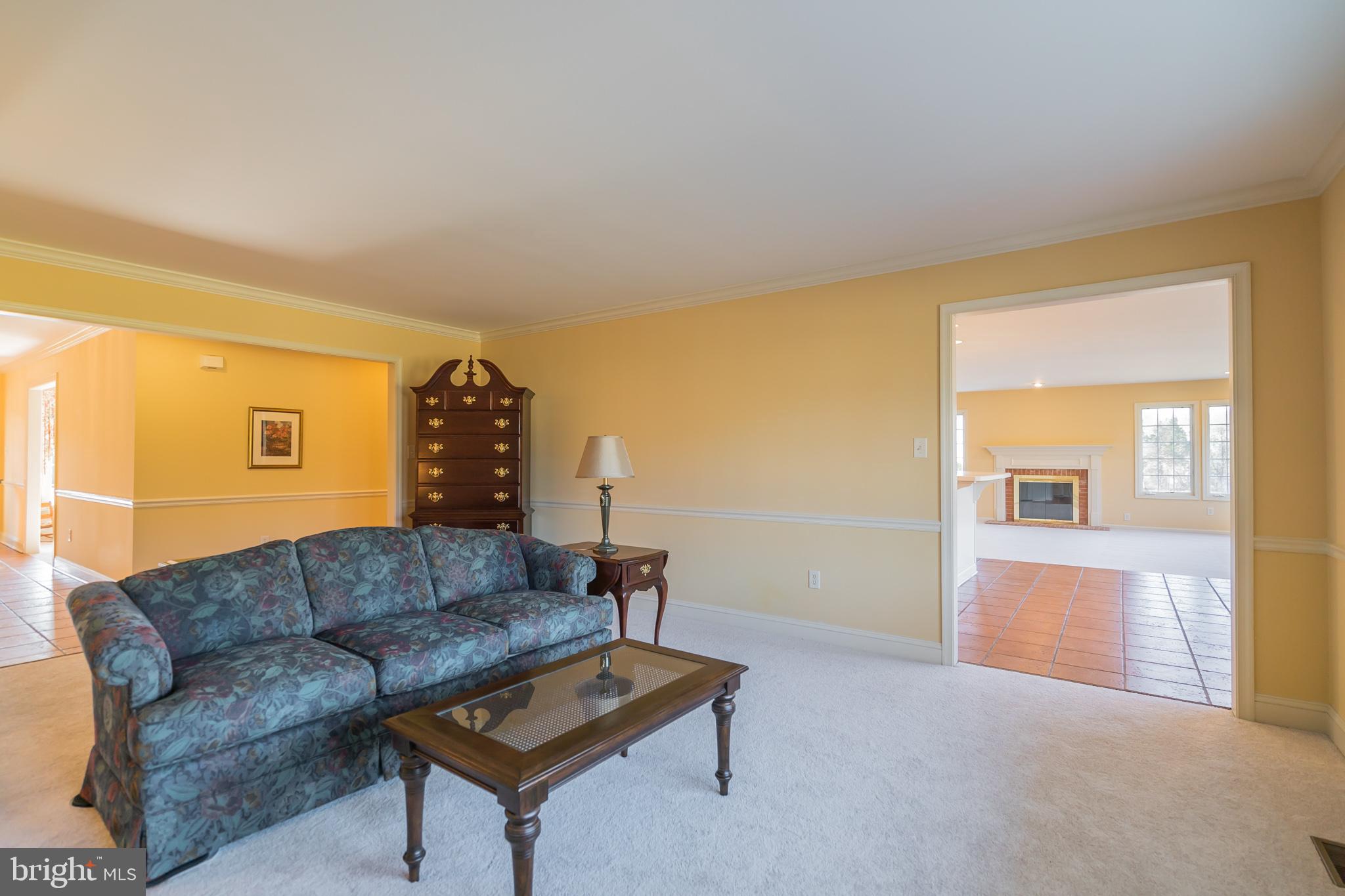 544 New Britain Road Doylestown, PA 18901 - Photo 17 of 35 Living Room