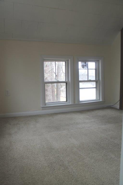 28 Paxton Road Spencer, MA 01562 - Photo 14 of 20 Gallery Image 14