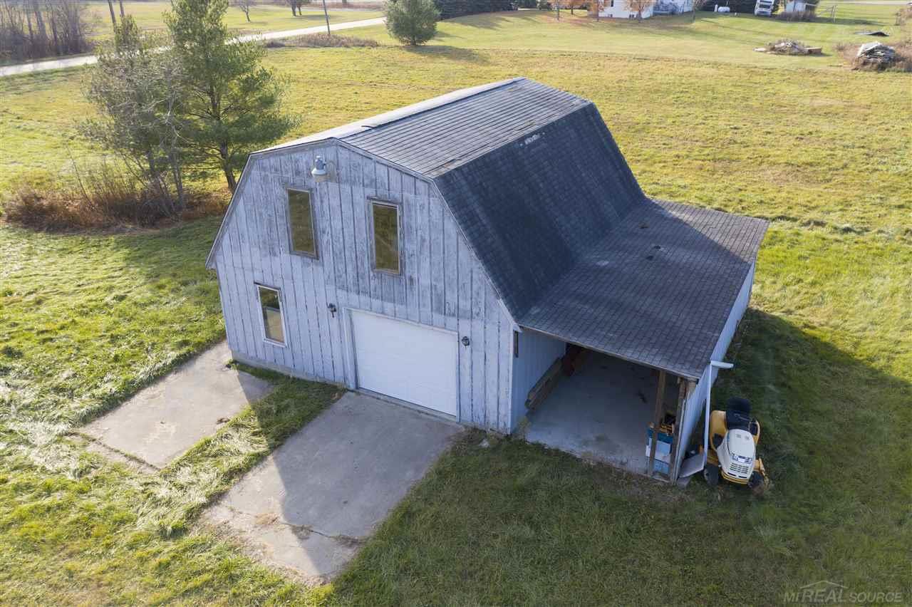 6997 Burns Line Road Lexington, MI 48450 - Photo 5 of 12