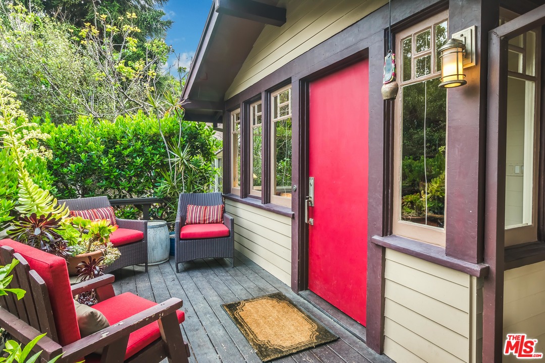 631 Palms Boulevard Venice, CA 90291 - Photo 6 of 23