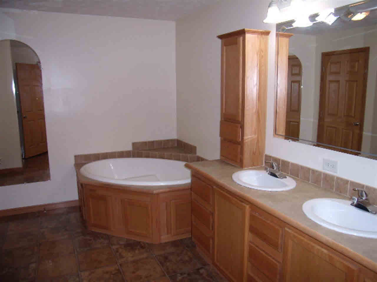 6931 County Road 16 Butler, IN 46721 - Photo 10 of 14