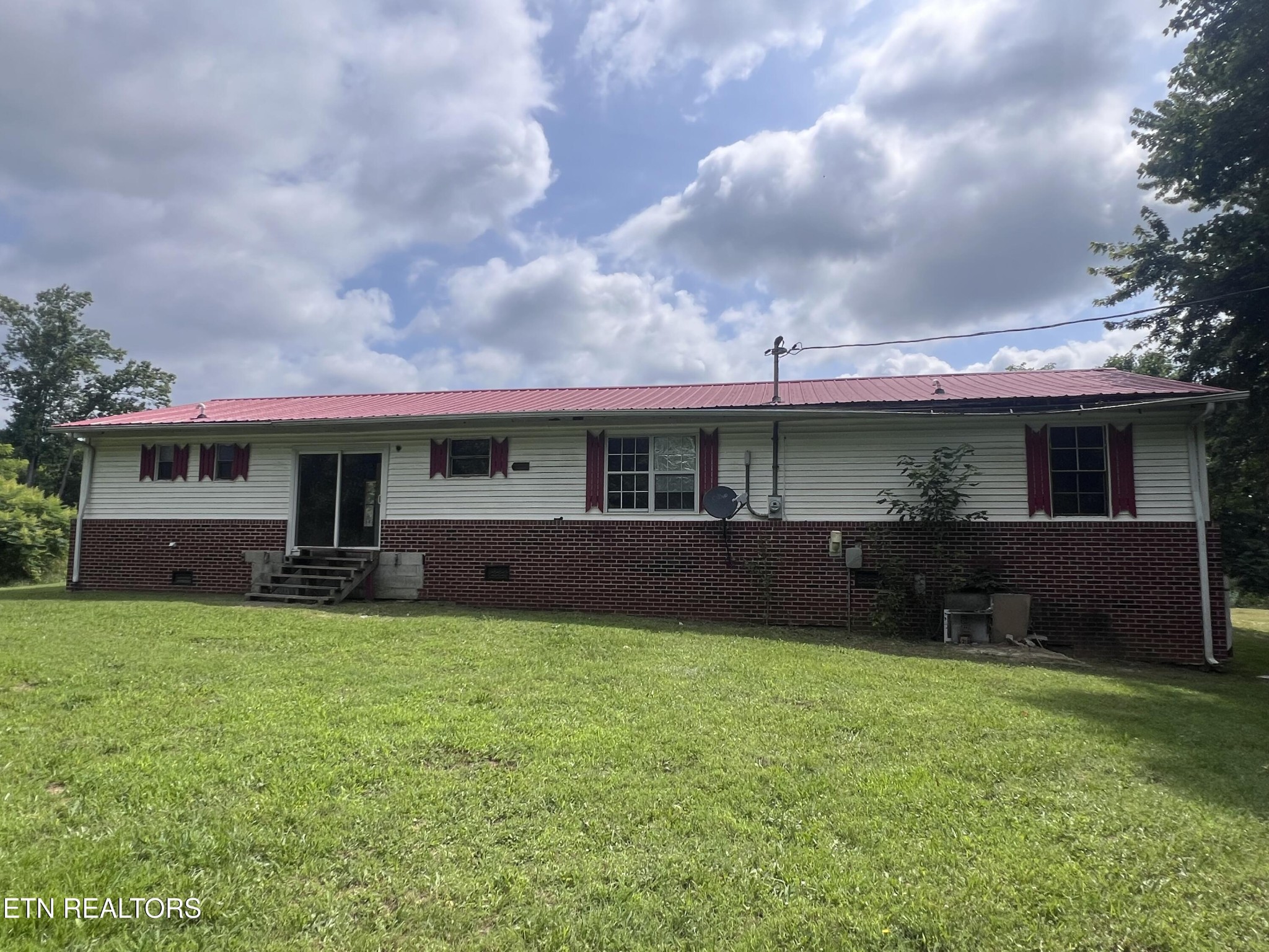 1311 Old Union Road Hilham, TN 38568 - Photo 14 of 58 Gallery Image 14
