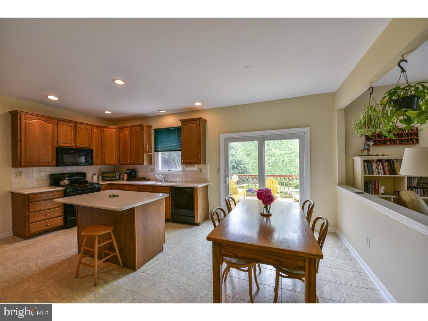 1033 Redtail Road Audubon, PA 19403 - Photo 11 of 25 Gallery Image 11