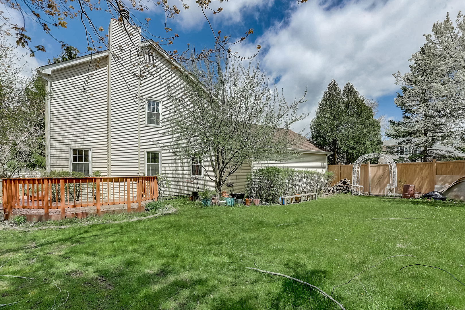 290 Tanglewood Drive Gurnee, IL 60031 - Photo 20 of 23